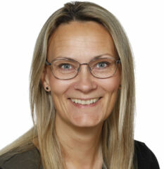 <!DOCTYPE html>
<html>
<body>
<p><b>Anni Christensen </b><BR>STU-vejleder</font></p>
Mail: <a href="anc-jobcenter@aalborg.dk">anc-jobcenter@aalborg.dk</a><p></p>Mobil: 25204516
</body>
</html> Vejleder Anni Christensen